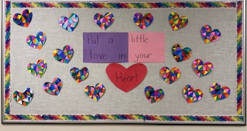 Put a Little Love in Your Heart – Div 11